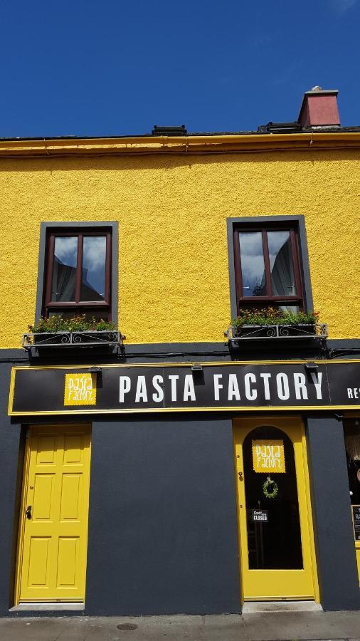 Pasta Factory Guest Rooms Galway Exterior foto